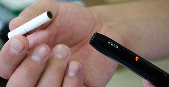 Почему в держателе IQOS может оставаться табак